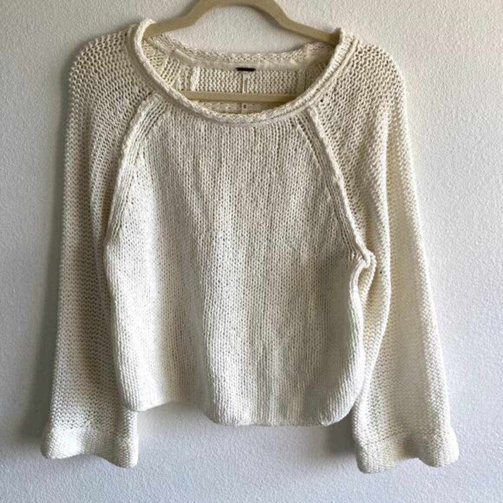 Free People XS cream cutout chunky knit Crop Sweater - Picture 2 of 6